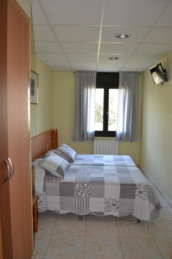 Hostal Bartis Figueres  Eksteriør billede